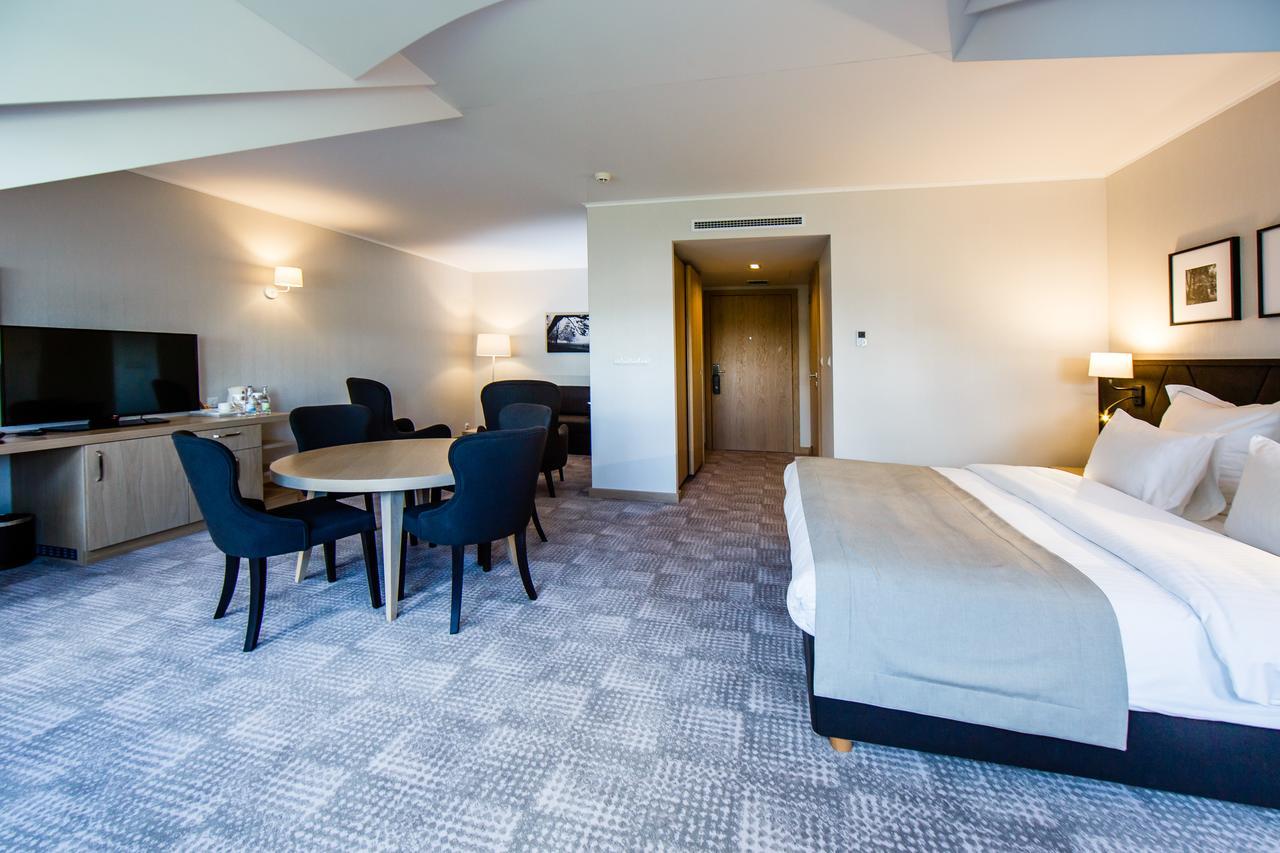 Hotel Sokol Wellness & Spa Lancut Exterior photo